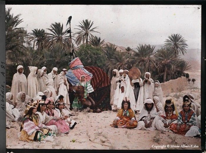 History: The beginning of the 20th century in color photographs by Albert Kahn