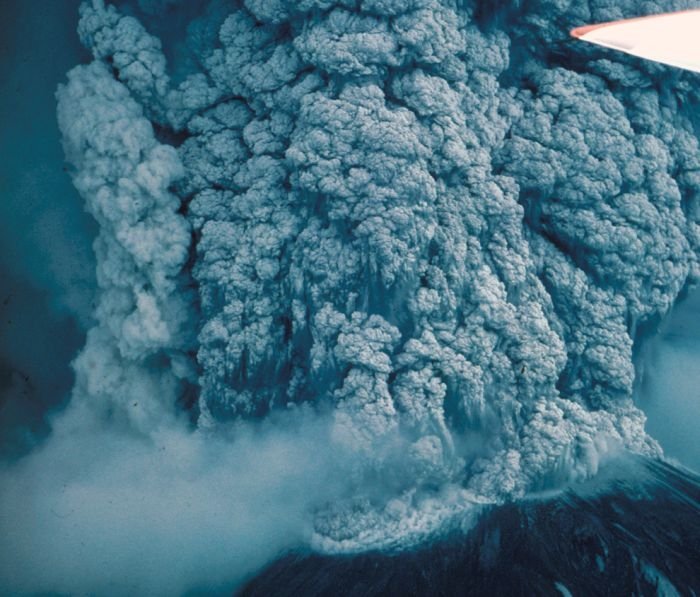 Mount St. Helens, Eruption in 1980