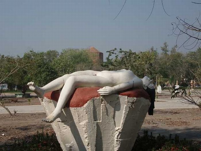 Wat Chaiya Phum Phithak, Thailand