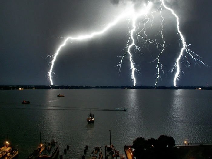 lightning photography