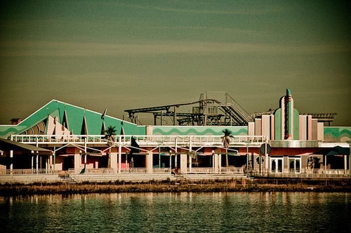 Abandoned six flags, New Orleans, United States