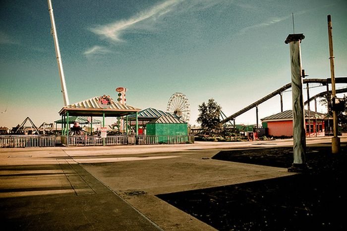 Abandoned six flags, New Orleans, United States