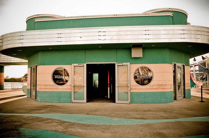 Abandoned six flags, New Orleans, United States