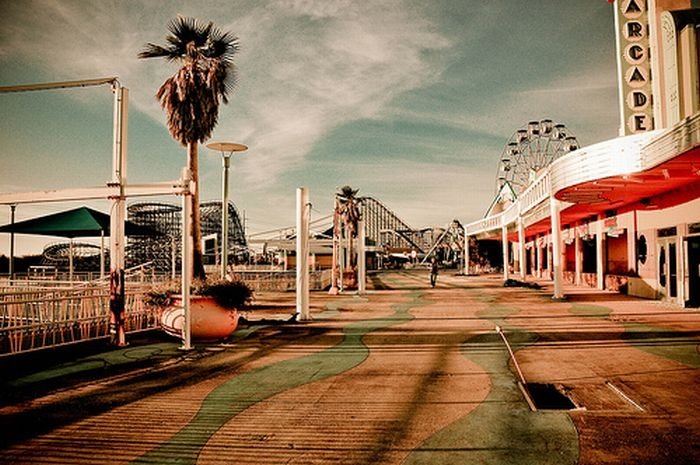 Abandoned six flags, New Orleans, United States