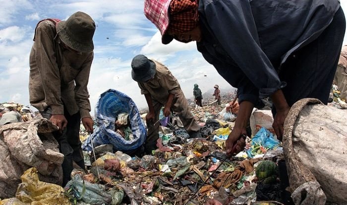 Living at dump, Phnom Penh, Cambodia