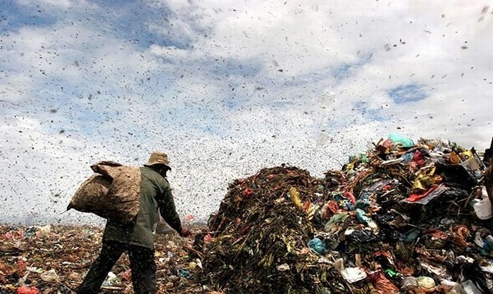 Living at dump, Phnom Penh, Cambodia