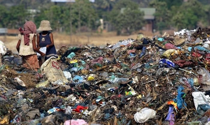 Living at dump, Phnom Penh, Cambodia