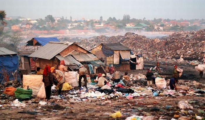 Living at dump, Phnom Penh, Cambodia