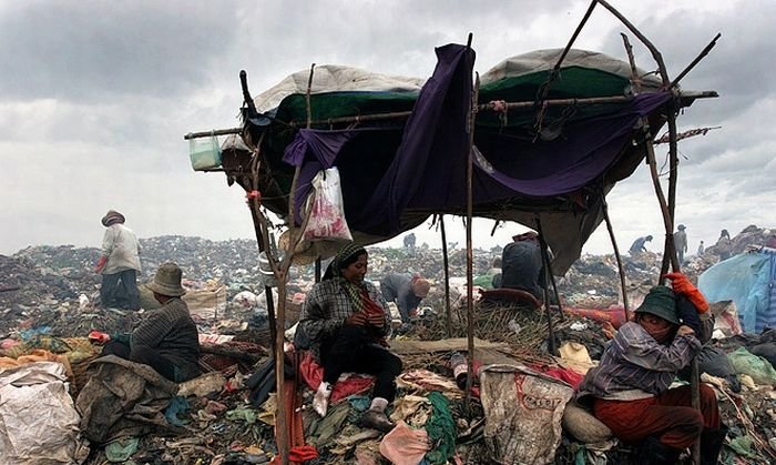 Living at dump, Phnom Penh, Cambodia