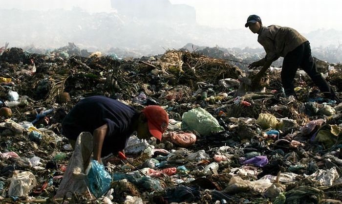 Living at dump, Phnom Penh, Cambodia