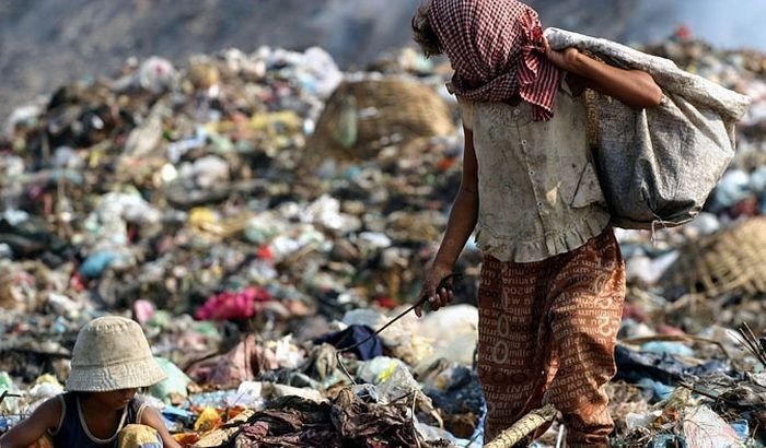 Living at dump, Phnom Penh, Cambodia