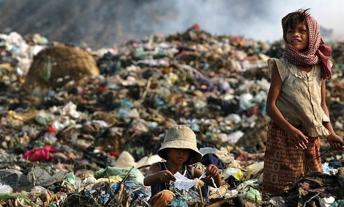 Living at dump, Phnom Penh, Cambodia