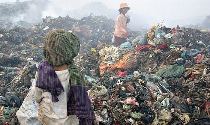 Living at dump, Phnom Penh, Cambodia