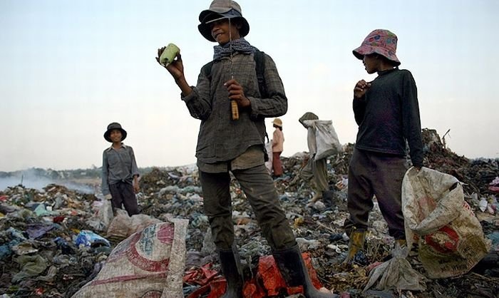 Living at dump, Phnom Penh, Cambodia