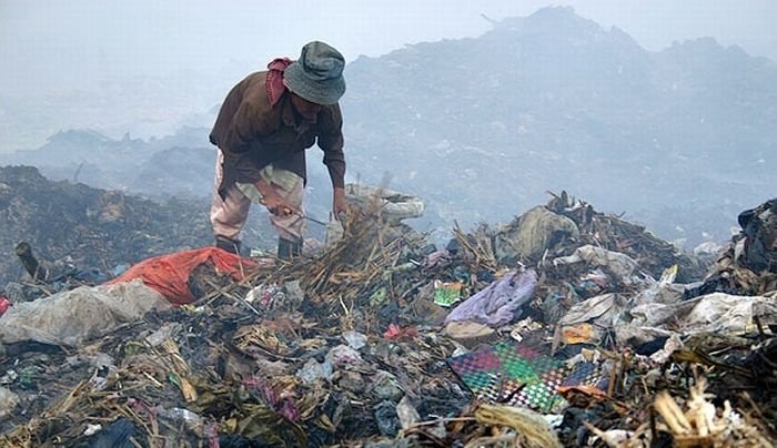 Living at dump, Phnom Penh, Cambodia