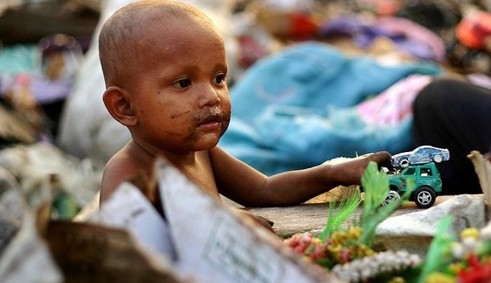 Living at dump, Phnom Penh, Cambodia