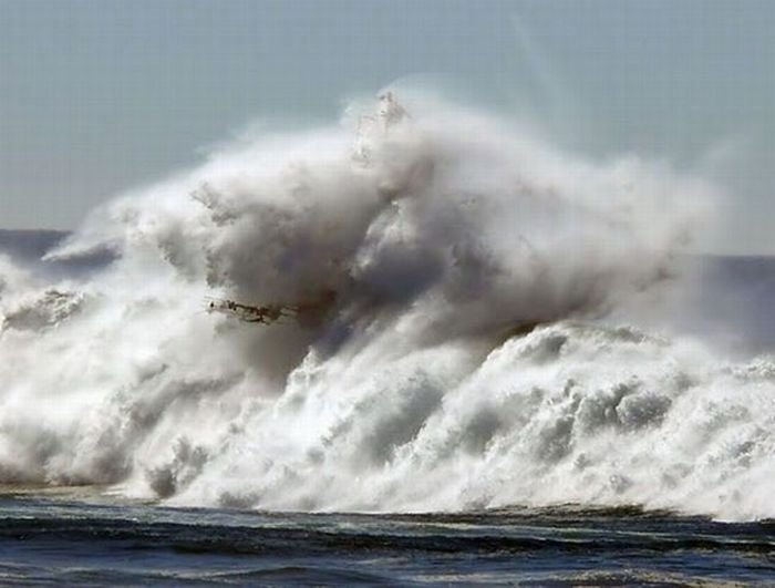 Coast Guard on the giant waves