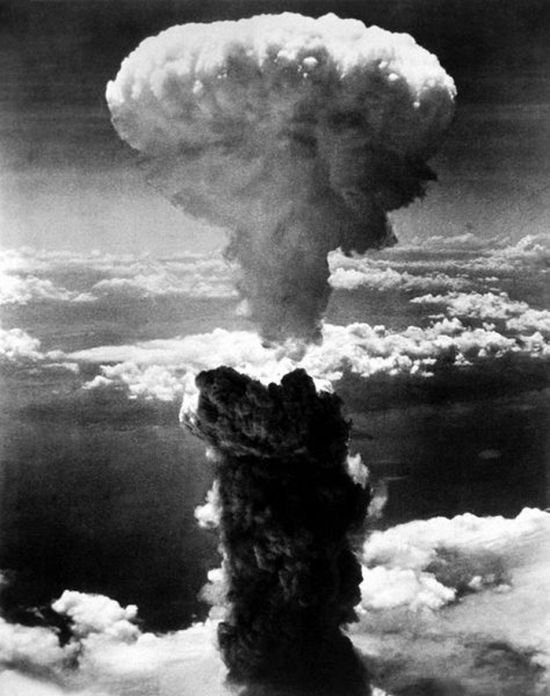 photo of nuclear explosion