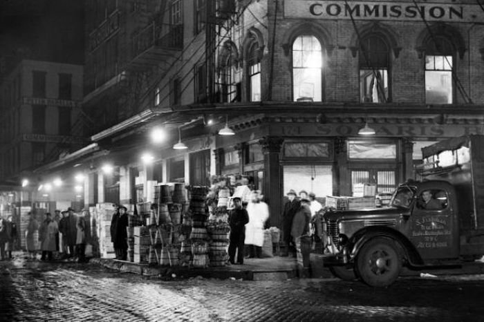 History: Black and white photos of New York City, United States