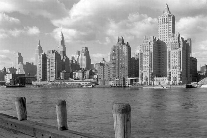 History: Black and white photos of New York City, United States