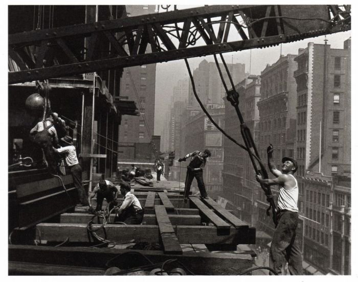 History: Construction of Empire State Building