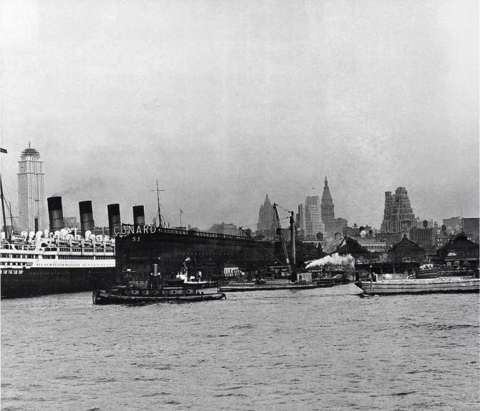 History: Construction of Empire State Building