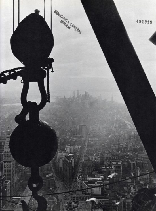 History: Construction of Empire State Building