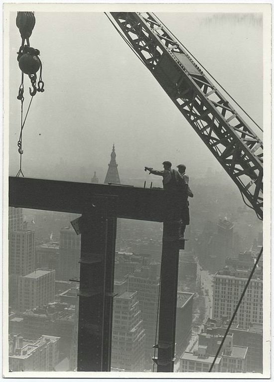 History: Construction of Empire State Building