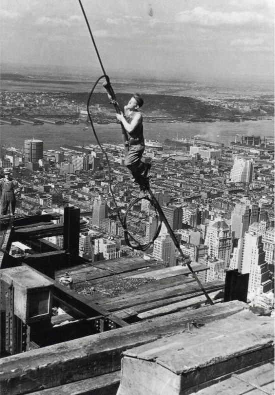 History: Construction of Empire State Building