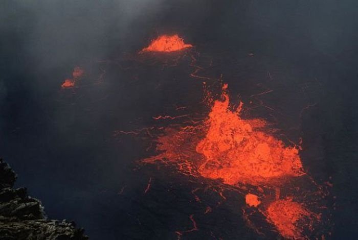 Kilauea volcano. Hawaiian Islands, United States