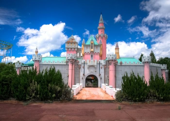 Nara Dreamland, abandoned theme park, Japan