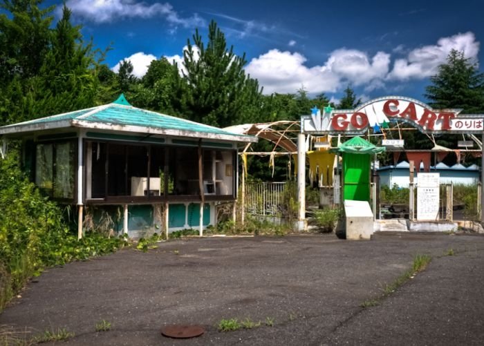 Nara Dreamland, abandoned theme park, Japan