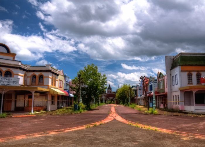 Nara Dreamland, abandoned theme park, Japan