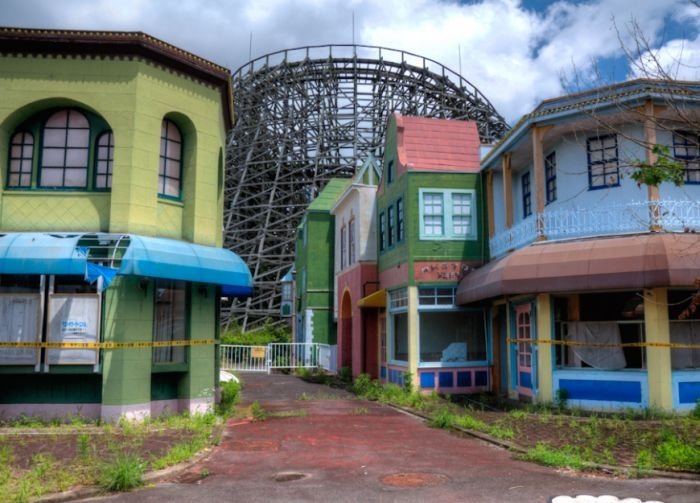 Nara Dreamland, abandoned theme park, Japan