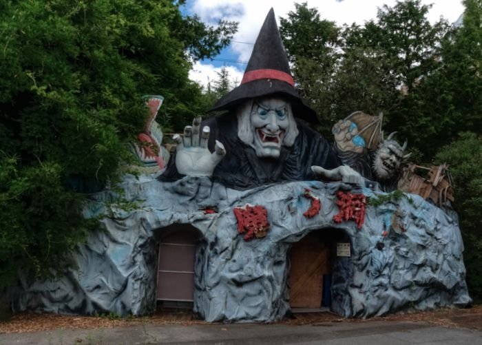 Nara Dreamland, abandoned theme park, Japan