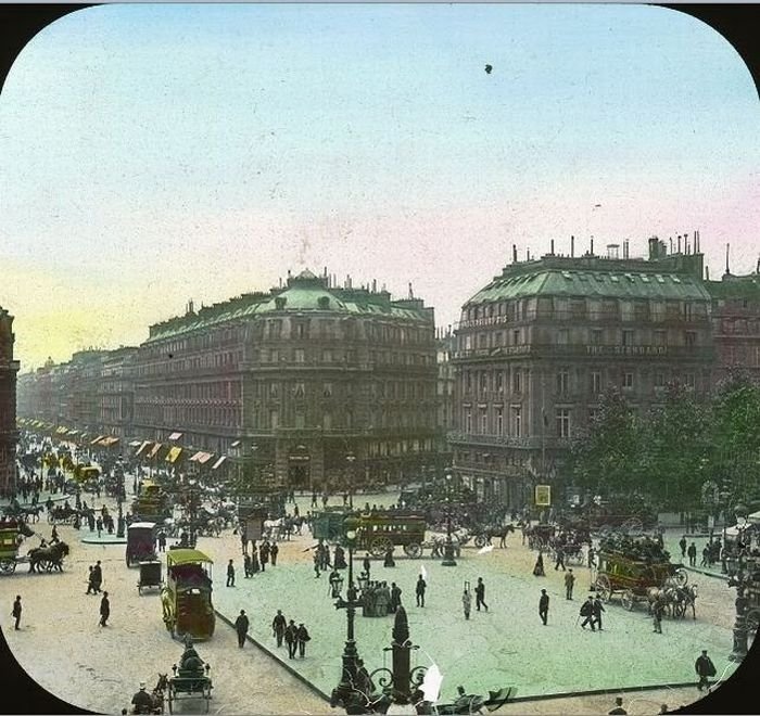 History: Old photos of Paris, 1900, France