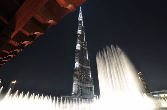 Record fountain system set, Burj Khalifa Lake, Dubai, United Arab Emirates