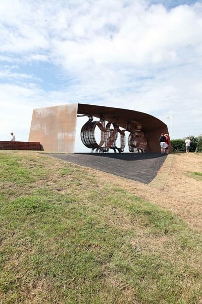 Longest bench, Littlehampton, United Kingdom