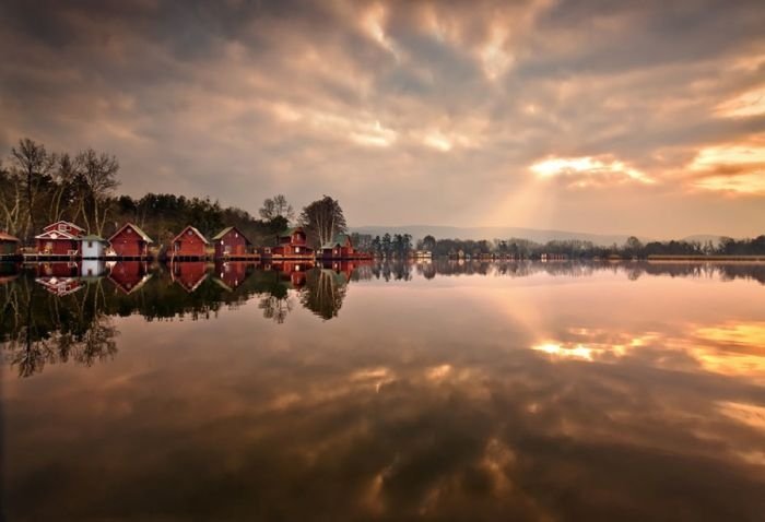 Landscape photography by Adam Dobrovits