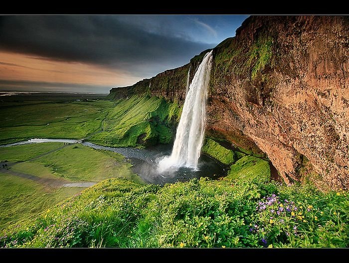 waterfalls around the world