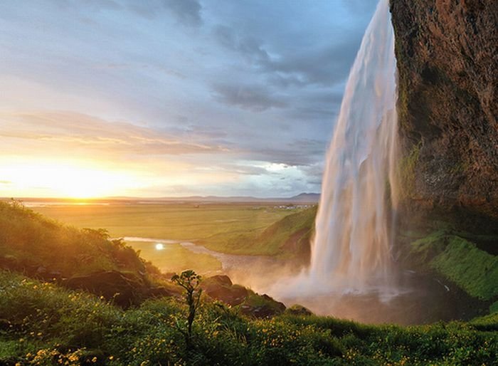 waterfalls around the world