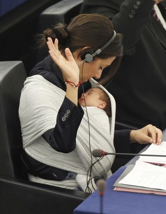 Licia Ronzullil, member of european parliament