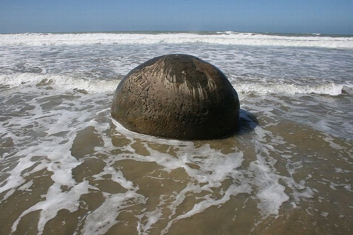 Moeraki Boulders, Koekohe Beach, Otago coast, New Zealand