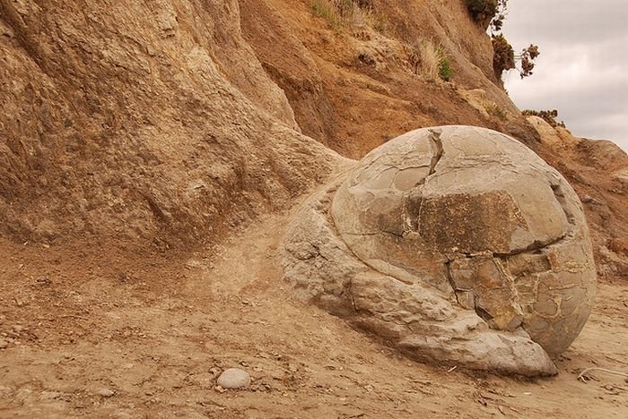 Moeraki Boulders, Koekohe Beach, Otago coast, New Zealand