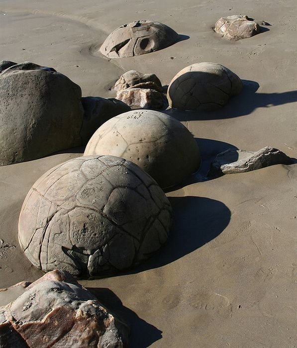 Moeraki Boulders, Koekohe Beach, Otago coast, New Zealand