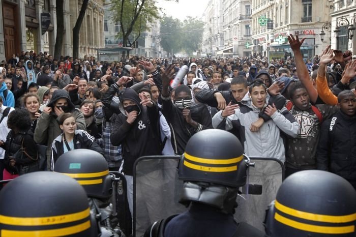 2010 strikes, France