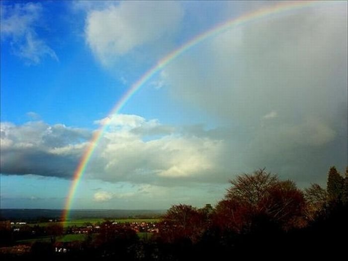 spectrum of rainbow light