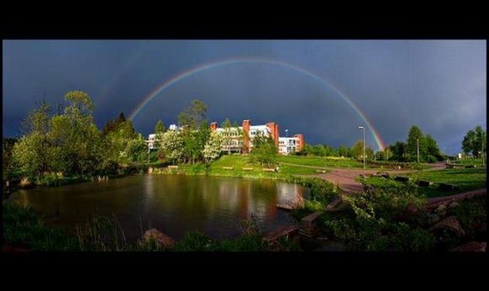 spectrum of rainbow light