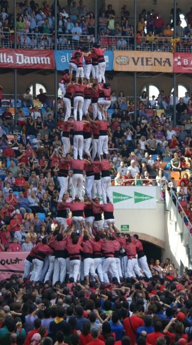 Castell, human tower, Catalonia, Spain