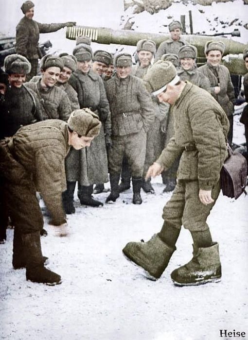 History: World War color photography